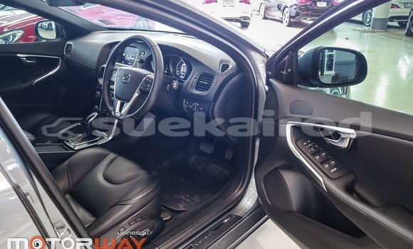 Buy Used Volvo V40 Other Car in Bangkok in Bangkok Buy Used Volvo V40 Other Car in Bangkok in Bangkok