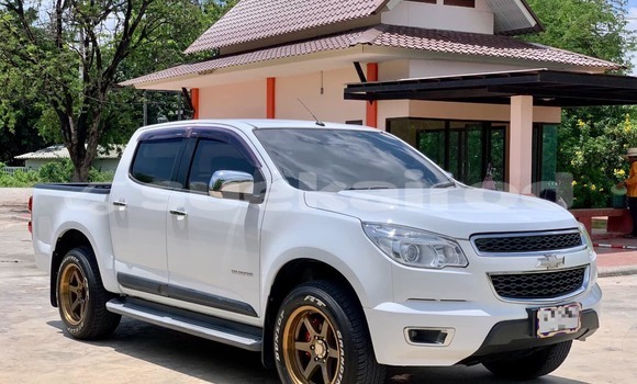 ซื้อ รถมือสอง Chevrolet Colorado ขาว รถยนต์ ใน %{เมือง} ใน กรุงเทพมหานคร ซื้อ รถมือสอง Chevrolet Colorado ขาว รถยนต์ ใน %{เมือง} ใน กรุงเทพมหานคร