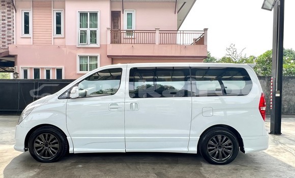 ซื้อ รถมือสอง Hyundai H1 ขาว รถยนต์ ใน %{เมือง} ใน กรุงเทพมหานคร ซื้อ รถมือสอง Hyundai H1 ขาว รถยนต์ ใน %{เมือง} ใน กรุงเทพมหานคร