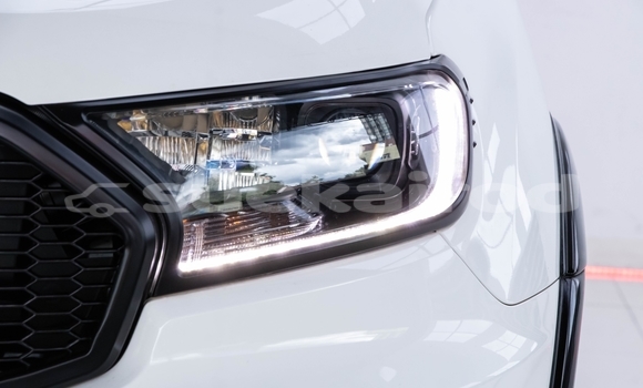 Buy Used Ford Everest White Car in Bangkok in Bangkok Buy Used Ford Everest White Car in Bangkok in Bangkok