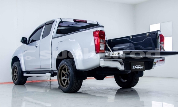 ซื้อ รถมือสอง Isuzu D-Max อื่น ๆ รถยนต์ ใน %{เมือง} ใน กรุงเทพมหานคร ซื้อ รถมือสอง Isuzu D-Max อื่น ๆ รถยนต์ ใน %{เมือง} ใน กรุงเทพมหานคร