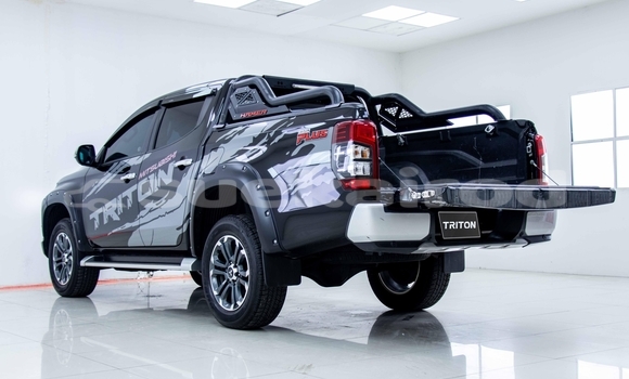 ซื้อ รถมือสอง Mitsubishi Triton สีดำ รถยนต์ ใน %{เมือง} ใน กรุงเทพมหานคร ซื้อ รถมือสอง Mitsubishi Triton สีดำ รถยนต์ ใน %{เมือง} ใน กรุงเทพมหานคร