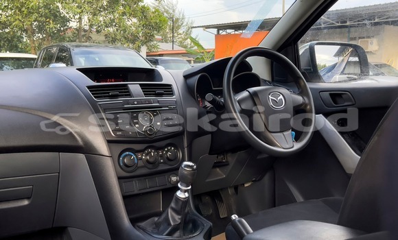 ซื้อ รถมือสอง Mazda BT-50 เงิน รถยนต์ ใน %{เมือง} ใน กรุงเทพมหานคร ซื้อ รถมือสอง Mazda BT-50 เงิน รถยนต์ ใน %{เมือง} ใน กรุงเทพมหานคร