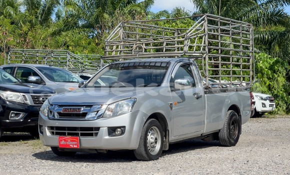 Buy Used Isuzu D–MAX Silver Car in Bangkok in Bangkok Buy Used Isuzu D–MAX Silver Car in Bangkok in Bangkok