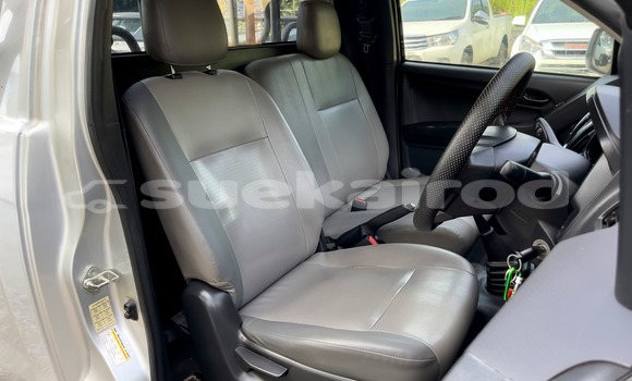 Buy Used Isuzu D–MAX Silver Car in Bangkok in Bangkok Buy Used Isuzu D–MAX Silver Car in Bangkok in Bangkok