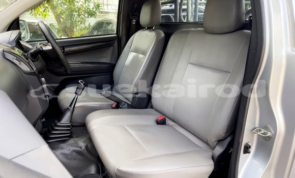 Buy Used Isuzu D–MAX Silver Car in Bangkok in Bangkok Buy Used Isuzu D–MAX Silver Car in Bangkok in Bangkok
