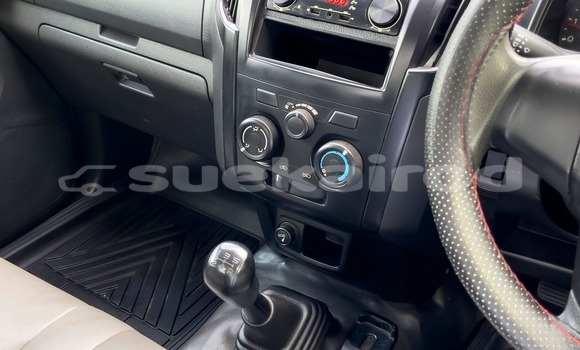 Buy Used Isuzu D–MAX Silver Car in Bangkok in Bangkok Buy Used Isuzu D–MAX Silver Car in Bangkok in Bangkok