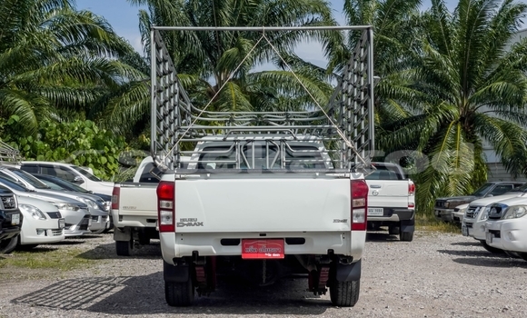 ซื้อ รถมือสอง Isuzu D–MAX ขาว รถยนต์ ใน %{เมือง} ใน กรุงเทพมหานคร ซื้อ รถมือสอง Isuzu D–MAX ขาว รถยนต์ ใน %{เมือง} ใน กรุงเทพมหานคร