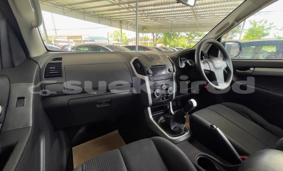 ซื้อ รถมือสอง Isuzu D–MAX สีดำ รถยนต์ ใน %{เมือง} ใน กรุงเทพมหานคร ซื้อ รถมือสอง Isuzu D–MAX สีดำ รถยนต์ ใน %{เมือง} ใน กรุงเทพมหานคร