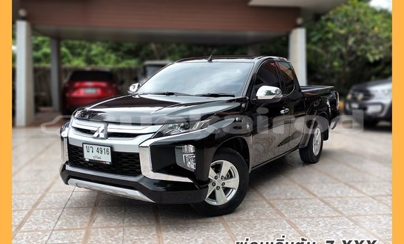 ซื้อ รถมือสอง Mitsubishi Triton สีดำ รถยนต์ ใน %{เมือง} ใน กรุงเทพมหานคร