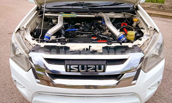 ซื้อ รถมือสอง Isuzu D-Max ขาว รถยนต์ ใน %{เมือง} ใน สมุทรสาคร ซื้อ รถมือสอง Isuzu D-Max ขาว รถยนต์ ใน %{เมือง} ใน สมุทรสาคร