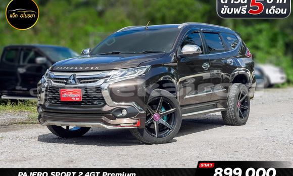 Buy Used Mitsubishi Pajero Sport Brown Car in Bangkok in Bangkok