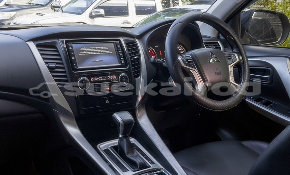 Buy Used Mitsubishi Pajero Sport Brown Car in Bangkok in Bangkok Buy Used Mitsubishi Pajero Sport Brown Car in Bangkok in Bangkok