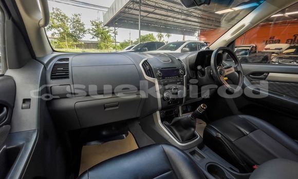 ซื้อ รถมือสอง Chevrolet Colorado สีดำ รถยนต์ ใน %{เมือง} ใน กรุงเทพมหานคร ซื้อ รถมือสอง Chevrolet Colorado สีดำ รถยนต์ ใน %{เมือง} ใน กรุงเทพมหานคร