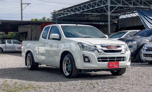 ซื้อ รถมือสอง Isuzu D-max Hi-Lander 2 dr ขาว รถยนต์ ใน %{เมือง} ใน กรุงเทพมหานคร ซื้อ รถมือสอง Isuzu D-max Hi-Lander 2 dr ขาว รถยนต์ ใน %{เมือง} ใน กรุงเทพมหานคร