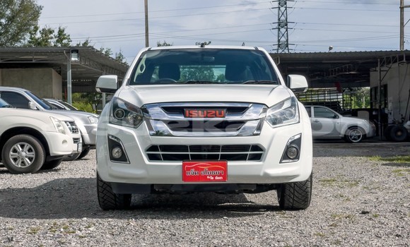 ซื้อ รถมือสอง Isuzu D-max Hi-Lander 2 dr ขาว รถยนต์ ใน %{เมือง} ใน กรุงเทพมหานคร ซื้อ รถมือสอง Isuzu D-max Hi-Lander 2 dr ขาว รถยนต์ ใน %{เมือง} ใน กรุงเทพมหานคร