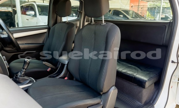 ซื้อ รถมือสอง Isuzu D-max Hi-Lander 2 dr ขาว รถยนต์ ใน %{เมือง} ใน กรุงเทพมหานคร ซื้อ รถมือสอง Isuzu D-max Hi-Lander 2 dr ขาว รถยนต์ ใน %{เมือง} ใน กรุงเทพมหานคร