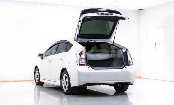 ซื้อ รถมือสอง Toyota Prius ขาว รถยนต์ ใน %{เมือง} ใน กรุงเทพมหานคร ซื้อ รถมือสอง Toyota Prius ขาว รถยนต์ ใน %{เมือง} ใน กรุงเทพมหานคร