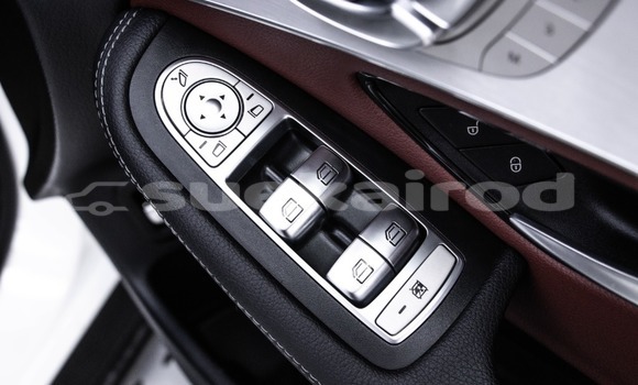 ซื้อ รถมือสอง Mercedes-Benz GLC 250D ขาว รถยนต์ ใน %{เมือง} ใน กรุงเทพมหานคร ซื้อ รถมือสอง Mercedes-Benz GLC 250D ขาว รถยนต์ ใน %{เมือง} ใน กรุงเทพมหานคร