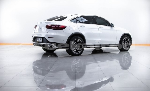 ซื้อ รถมือสอง Mercedes-Benz GLC 250D ขาว รถยนต์ ใน %{เมือง} ใน กรุงเทพมหานคร ซื้อ รถมือสอง Mercedes-Benz GLC 250D ขาว รถยนต์ ใน %{เมือง} ใน กรุงเทพมหานคร