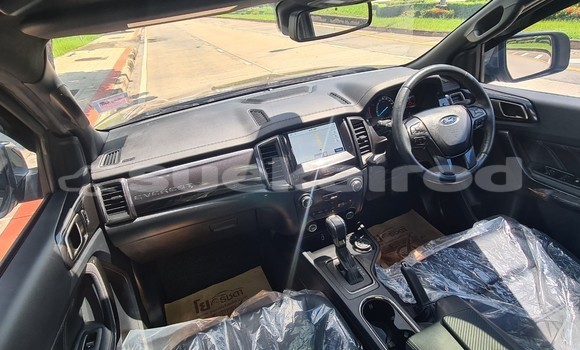 ซื้อ รถมือสอง Ford Everest สีน้ำตาล รถยนต์ ใน %{เมือง} ใน กรุงเทพมหานคร ซื้อ รถมือสอง Ford Everest สีน้ำตาล รถยนต์ ใน %{เมือง} ใน กรุงเทพมหานคร