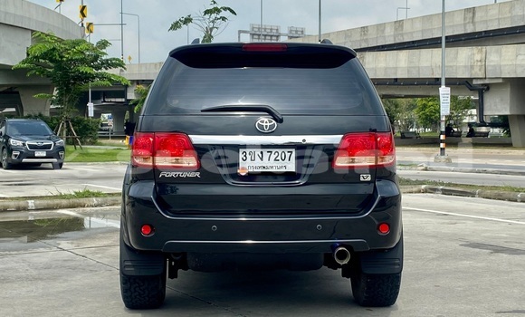 ซื้อ รถมือสอง Toyota Fortuner สีดำ รถยนต์ ใน %{เมือง} ใน กรุงเทพมหานคร ซื้อ รถมือสอง Toyota Fortuner สีดำ รถยนต์ ใน %{เมือง} ใน กรุงเทพมหานคร