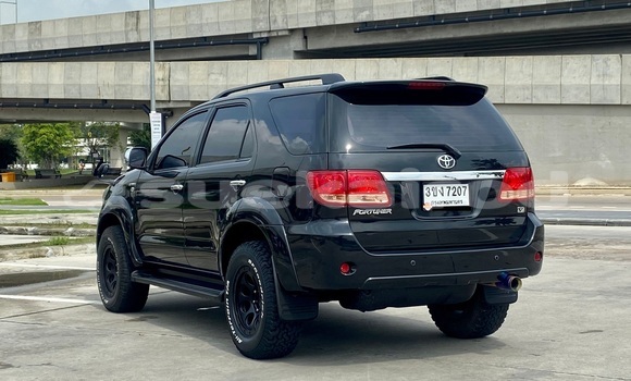 ซื้อ รถมือสอง Toyota Fortuner สีดำ รถยนต์ ใน %{เมือง} ใน กรุงเทพมหานคร ซื้อ รถมือสอง Toyota Fortuner สีดำ รถยนต์ ใน %{เมือง} ใน กรุงเทพมหานคร