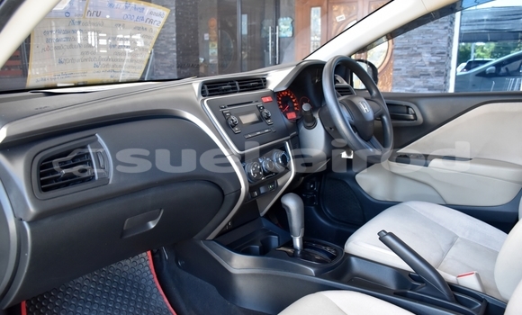 Buy Used Honda City White Car in Yasothon in Yasothon Buy Used Honda City White Car in Yasothon in Yasothon