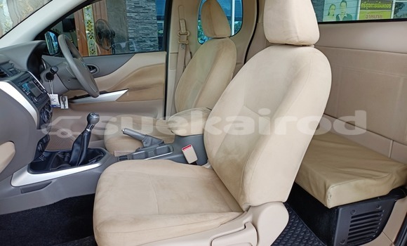 ซื้อ รถมือสอง Nissan Navara สีดำ รถยนต์ ใน %{เมือง} ใน ยโสธร ซื้อ รถมือสอง Nissan Navara สีดำ รถยนต์ ใน %{เมือง} ใน ยโสธร