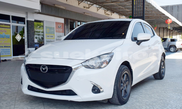 Buy Used Mazda 2 White Car in Yasothon in Yasothon