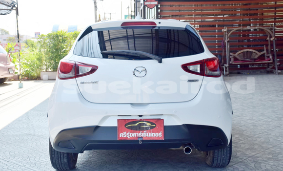 Buy Used Mazda 2 White Car in Yasothon in Yasothon Buy Used Mazda 2 White Car in Yasothon in Yasothon