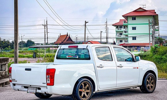 ซื้อ รถมือสอง Isuzu D-Max ขาว รถยนต์ ใน %{เมือง} ใน สมุทรสาคร ซื้อ รถมือสอง Isuzu D-Max ขาว รถยนต์ ใน %{เมือง} ใน สมุทรสาคร