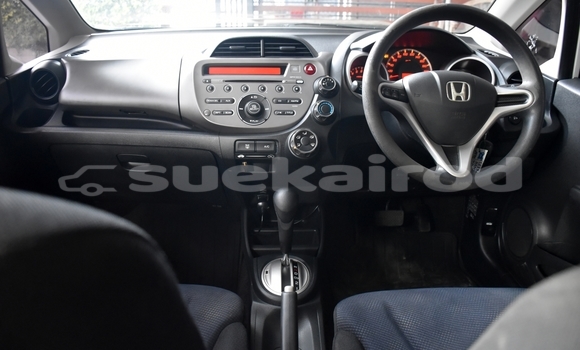 Buy Used Honda Jazz White Car in Yasothon in Yasothon Buy Used Honda Jazz White Car in Yasothon in Yasothon