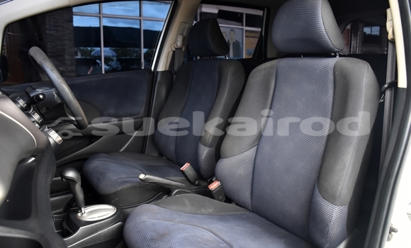 Buy Used Honda Jazz White Car in Yasothon in Yasothon Buy Used Honda Jazz White Car in Yasothon in Yasothon