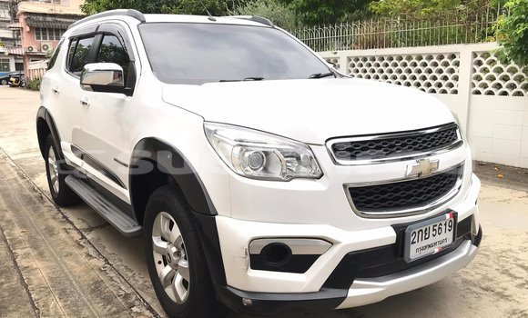ซื้อ รถมือสอง Chevrolet TrailBlazer ขาว รถยนต์ ใน %{เมือง} ใน กรุงเทพมหานคร ซื้อ รถมือสอง Chevrolet TrailBlazer ขาว รถยนต์ ใน %{เมือง} ใน กรุงเทพมหานคร