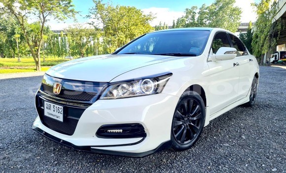 ซื้อ รถมือสอง Honda Accord ขาว รถยนต์ ใน %{เมือง} ใน กรุงเทพมหานคร ซื้อ รถมือสอง Honda Accord ขาว รถยนต์ ใน %{เมือง} ใน กรุงเทพมหานคร