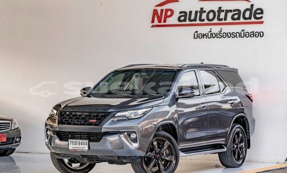 Buy Used Toyota Fortuner Black Car in Bangkok in Bangkok