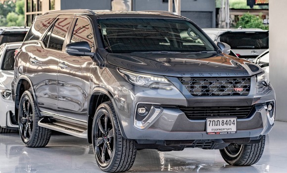 ซื้อ รถมือสอง Toyota Fortuner สีดำ รถยนต์ ใน %{เมือง} ใน กรุงเทพมหานคร ซื้อ รถมือสอง Toyota Fortuner สีดำ รถยนต์ ใน %{เมือง} ใน กรุงเทพมหานคร