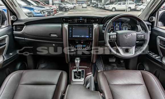 ซื้อ รถมือสอง Toyota Fortuner สีดำ รถยนต์ ใน %{เมือง} ใน กรุงเทพมหานคร ซื้อ รถมือสอง Toyota Fortuner สีดำ รถยนต์ ใน %{เมือง} ใน กรุงเทพมหานคร