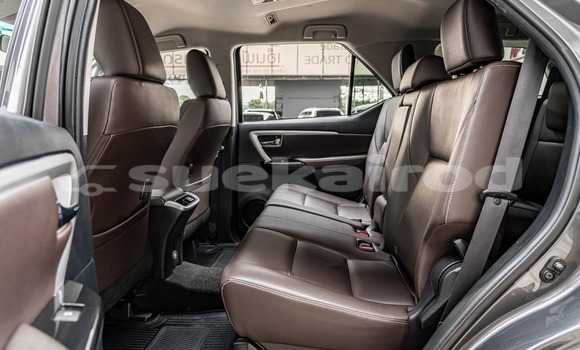 ซื้อ รถมือสอง Toyota Fortuner สีดำ รถยนต์ ใน %{เมือง} ใน กรุงเทพมหานคร ซื้อ รถมือสอง Toyota Fortuner สีดำ รถยนต์ ใน %{เมือง} ใน กรุงเทพมหานคร