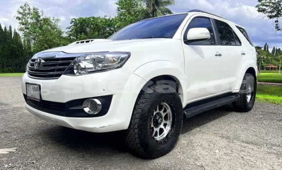 ซื้อ รถมือสอง Toyota Fortuner ขาว รถยนต์ ใน %{เมือง} ใน กรุงเทพมหานคร ซื้อ รถมือสอง Toyota Fortuner ขาว รถยนต์ ใน %{เมือง} ใน กรุงเทพมหานคร