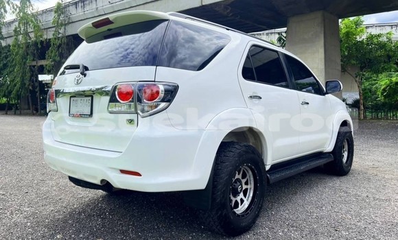 ซื้อ รถมือสอง Toyota Fortuner ขาว รถยนต์ ใน %{เมือง} ใน กรุงเทพมหานคร ซื้อ รถมือสอง Toyota Fortuner ขาว รถยนต์ ใน %{เมือง} ใน กรุงเทพมหานคร