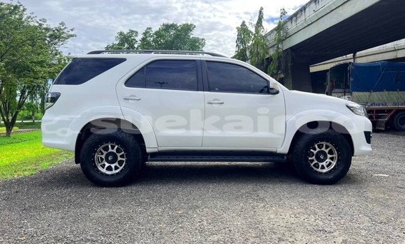 ซื้อ รถมือสอง Toyota Fortuner ขาว รถยนต์ ใน %{เมือง} ใน กรุงเทพมหานคร ซื้อ รถมือสอง Toyota Fortuner ขาว รถยนต์ ใน %{เมือง} ใน กรุงเทพมหานคร