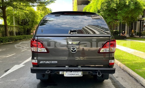 ซื้อ รถมือสอง Mazda BT-50 สีน้ำตาล รถยนต์ ใน %{เมือง} ใน กรุงเทพมหานคร ซื้อ รถมือสอง Mazda BT-50 สีน้ำตาล รถยนต์ ใน %{เมือง} ใน กรุงเทพมหานคร