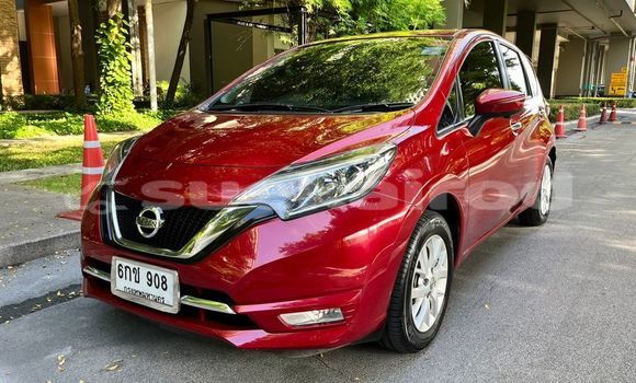 ซื้อ รถมือสอง Nissan Note สีแดง รถยนต์ ใน %{เมือง} ใน กรุงเทพมหานคร