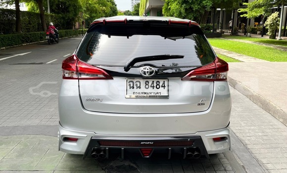 ซื้อ รถมือสอง Toyota Yaris เงิน รถยนต์ ใน %{เมือง} ใน กรุงเทพมหานคร ซื้อ รถมือสอง Toyota Yaris เงิน รถยนต์ ใน %{เมือง} ใน กรุงเทพมหานคร