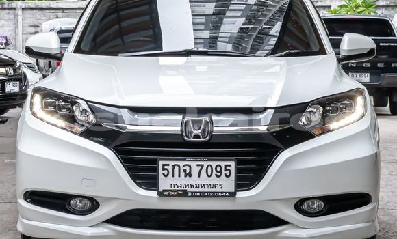 ซื้อ รถมือสอง Honda HR-V ขาว รถยนต์ ใน %{เมือง} ใน กรุงเทพมหานคร ซื้อ รถมือสอง Honda HR-V ขาว รถยนต์ ใน %{เมือง} ใน กรุงเทพมหานคร