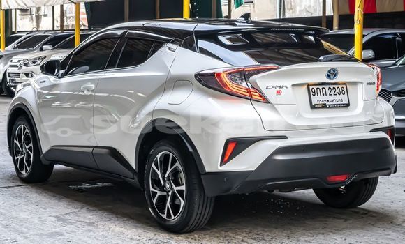 ซื้อ รถมือสอง Toyota C-HR ขาว รถยนต์ ใน %{เมือง} ใน กรุงเทพมหานคร ซื้อ รถมือสอง Toyota C-HR ขาว รถยนต์ ใน %{เมือง} ใน กรุงเทพมหานคร