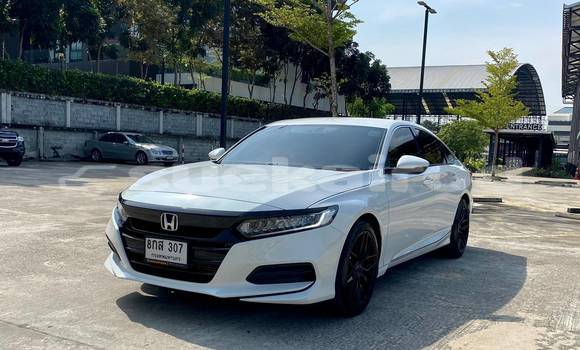 Buy Used Honda Accord White Car in Bangkok in Bangkok