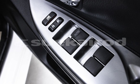 ซื้อ รถมือสอง Toyota Yaris ขาว รถยนต์ ใน %{เมือง} ใน กรุงเทพมหานคร ซื้อ รถมือสอง Toyota Yaris ขาว รถยนต์ ใน %{เมือง} ใน กรุงเทพมหานคร